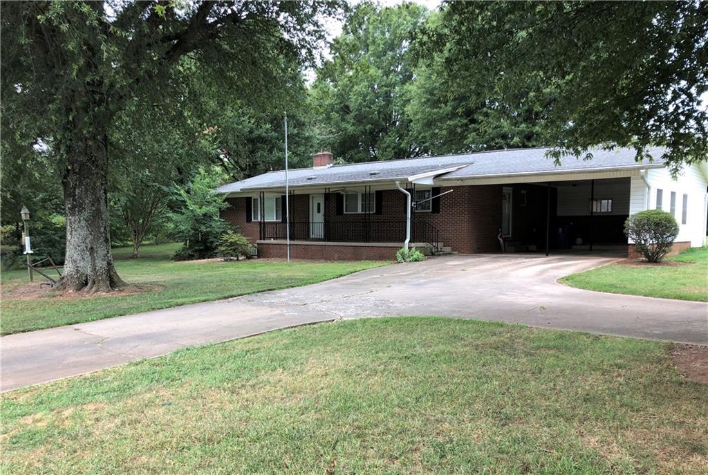 1109 Caleb Setzer Road Newton NC 28658