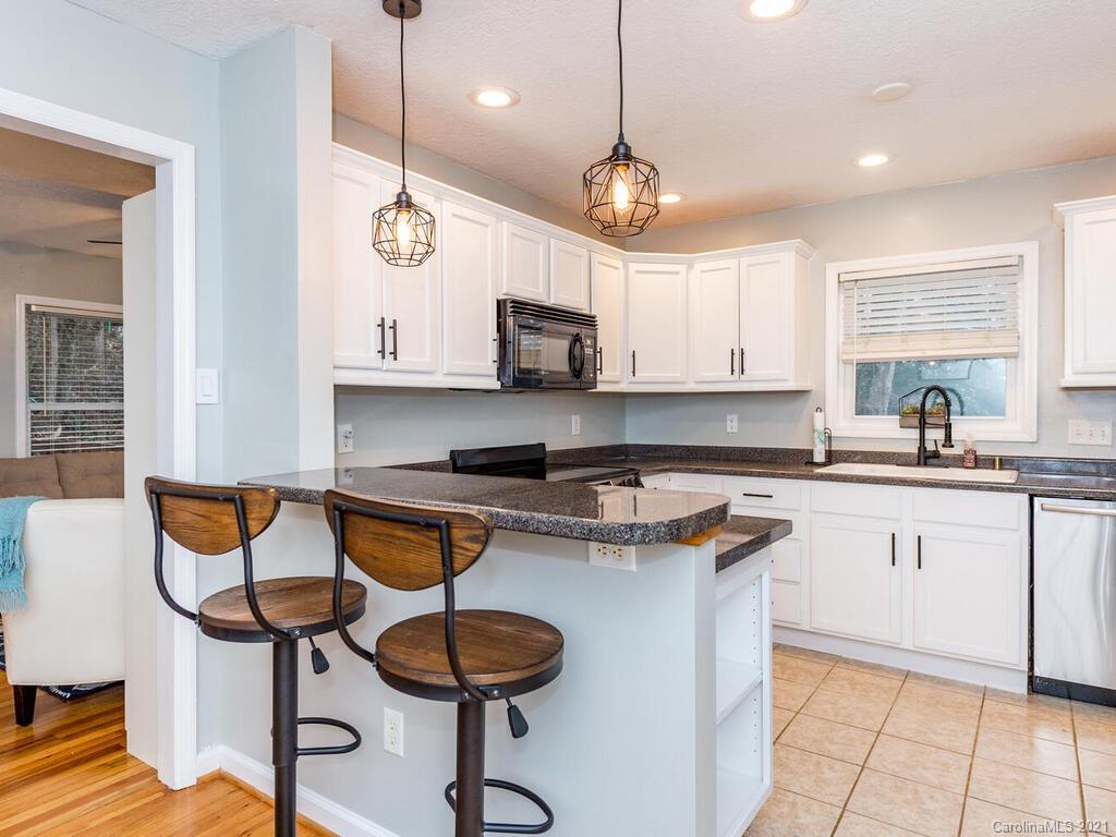 10 Poplar Terrace Arden NC 28704