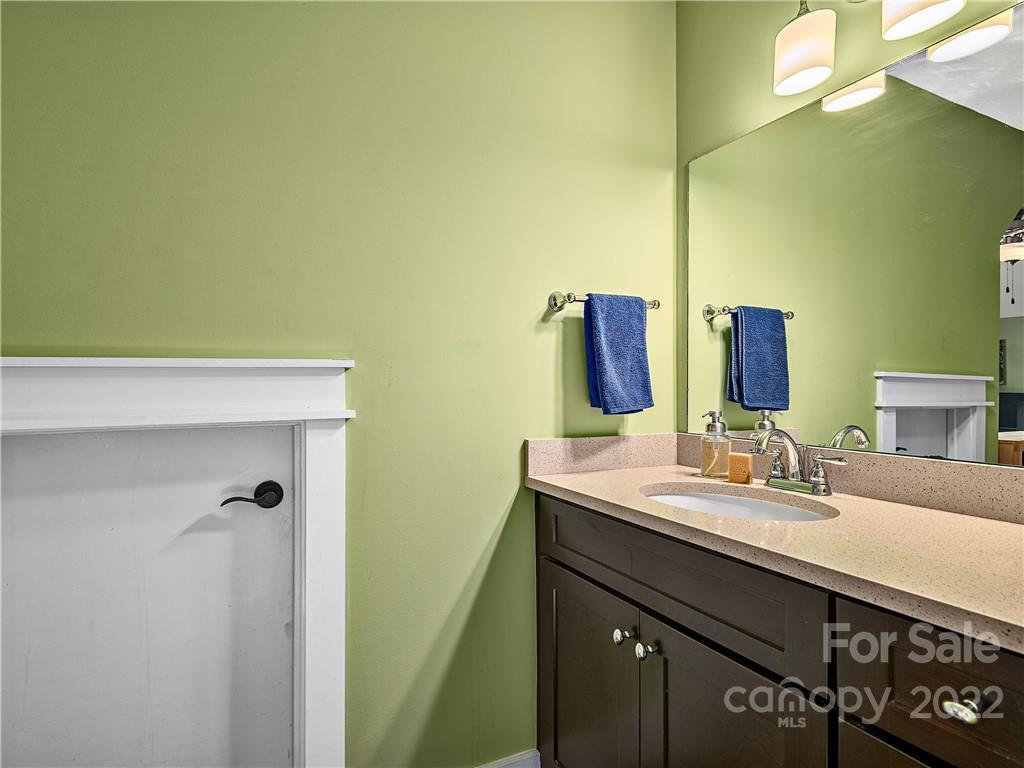 17 Ridgeway Avenue Asheville NC 28806