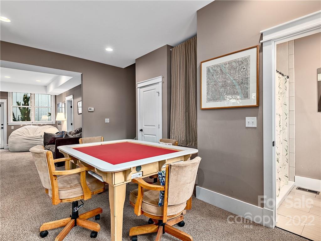 17 Ridgeway Avenue Asheville NC 28806