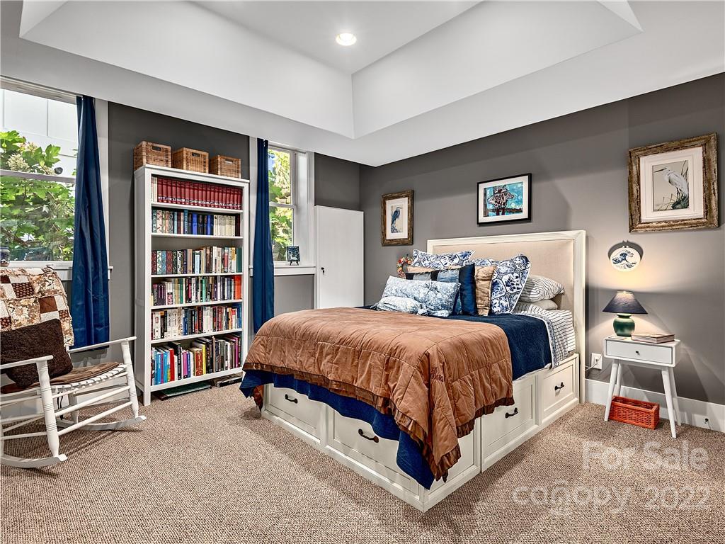 17 Ridgeway Avenue Asheville NC 28806