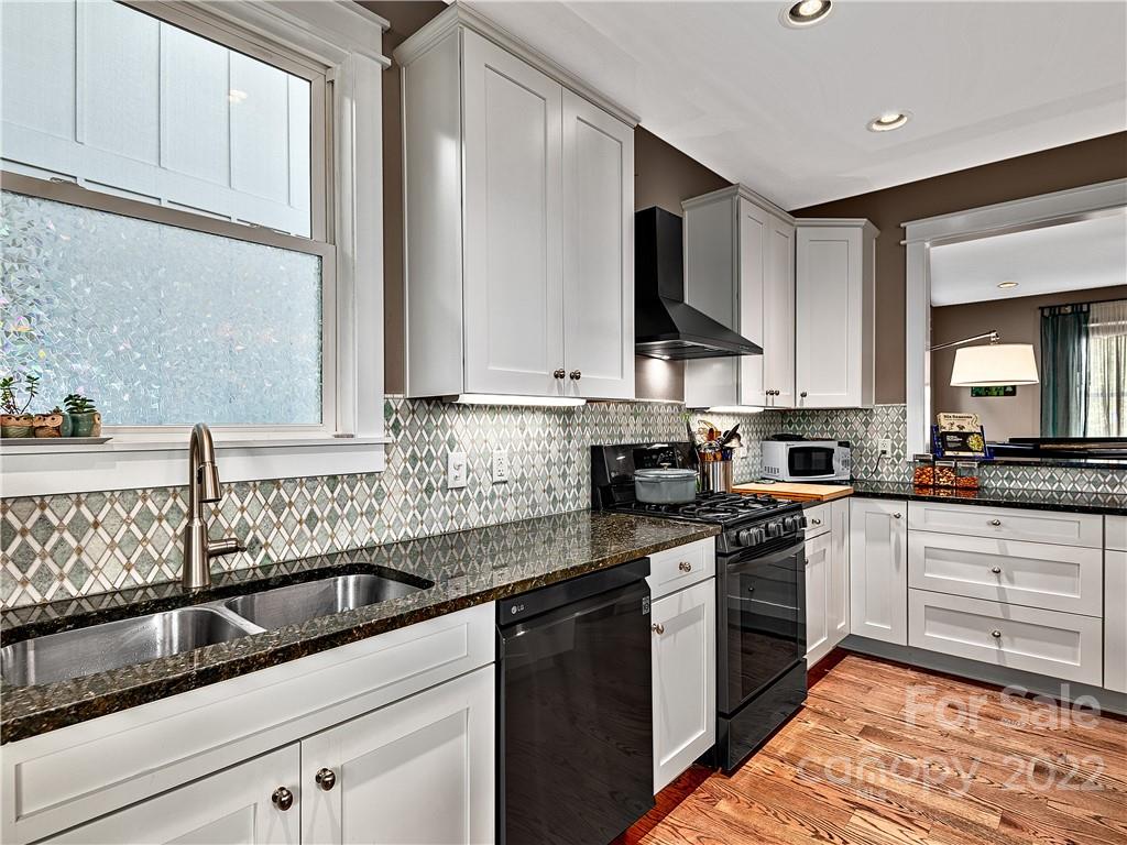 17 Ridgeway Avenue Asheville NC 28806