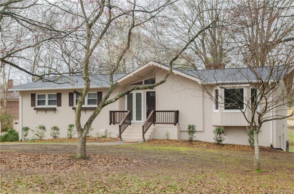 1447 Stoneyridge Drive Charlotte NC 28214