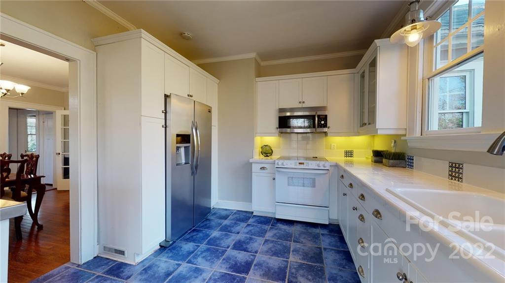 2211 Vail Avenue Charlotte NC 28207