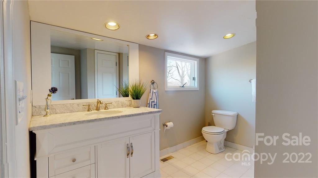 2211 Vail Avenue Charlotte NC 28207