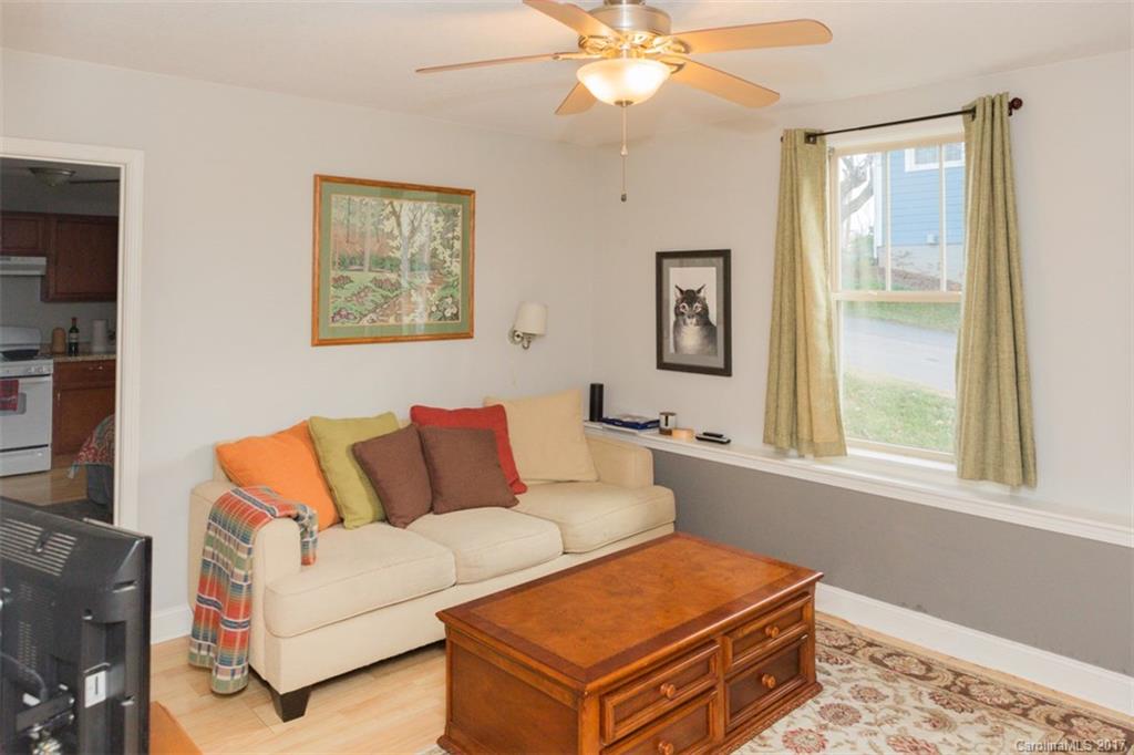 127 Clinton Avenue Asheville NC 28806