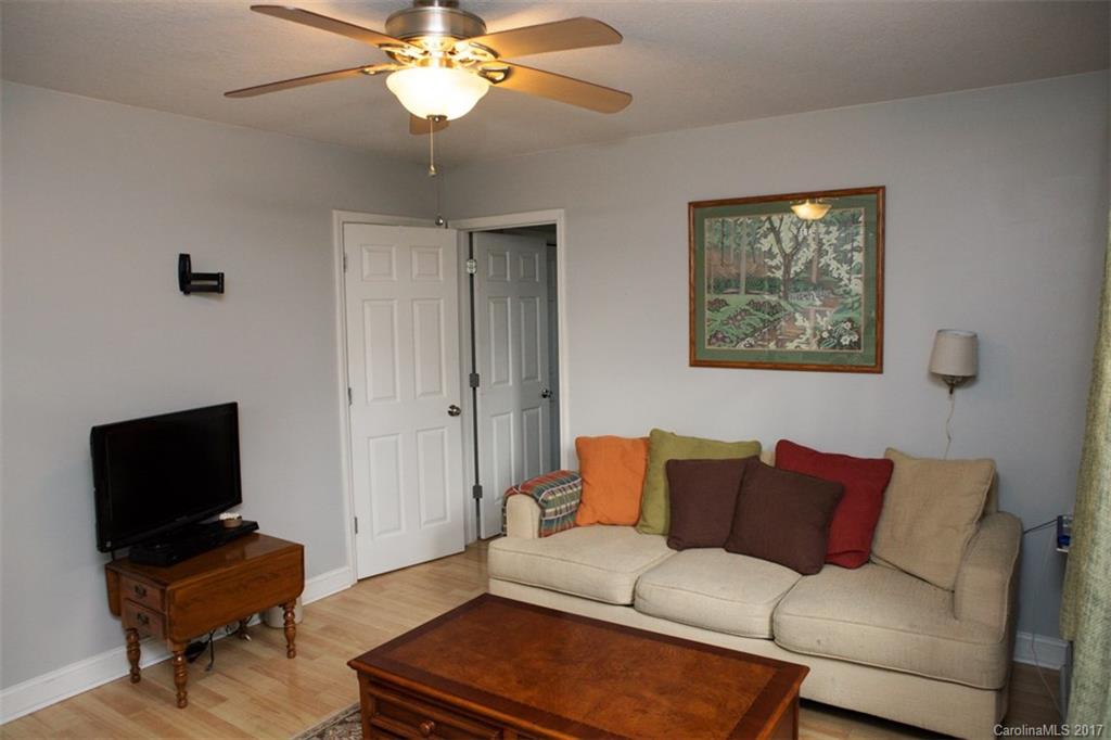 127 Clinton Avenue Asheville NC 28806