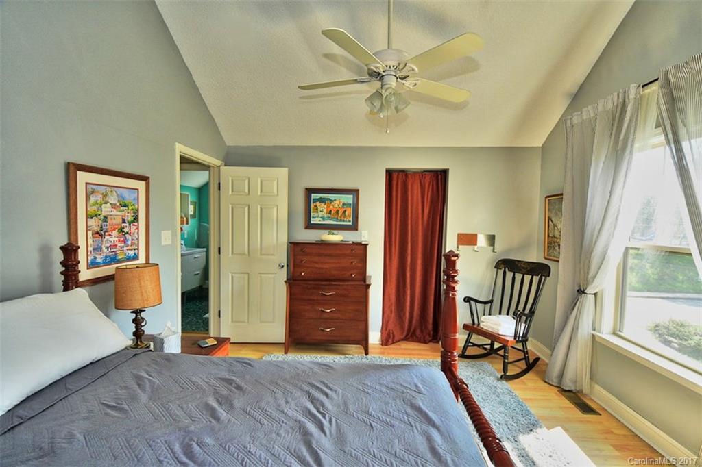 127 Clinton Avenue Asheville NC 28806