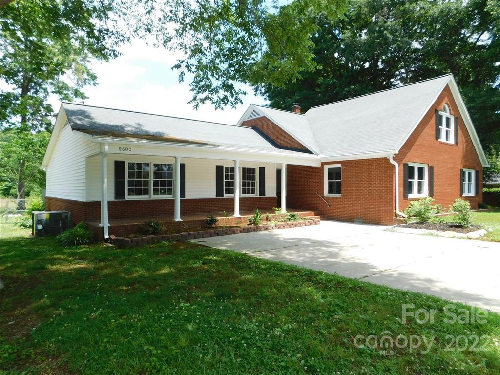 9600 Pembroke Road Huntersville NC 28078