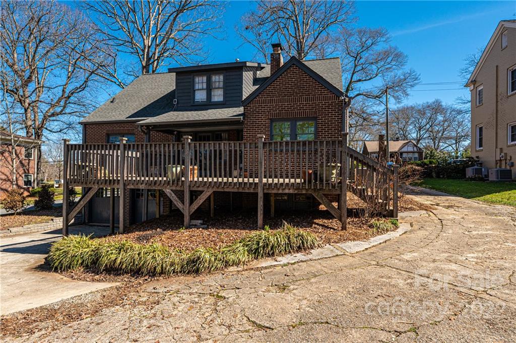 523 4th Street NW Hickory NC 28601