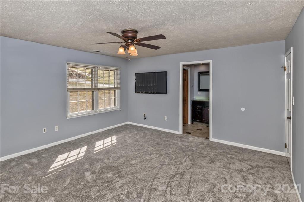 12 Mayfair Drive Candler NC 28715