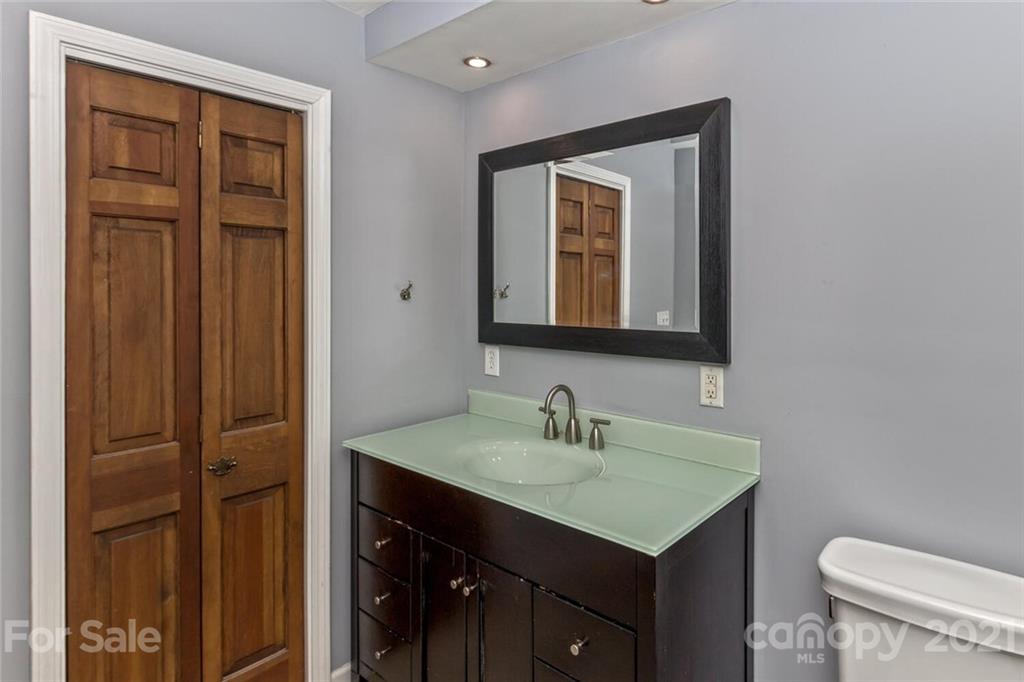 12 Mayfair Drive Candler NC 28715