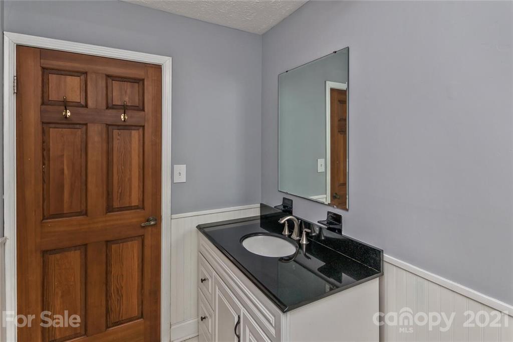 12 Mayfair Drive Candler NC 28715