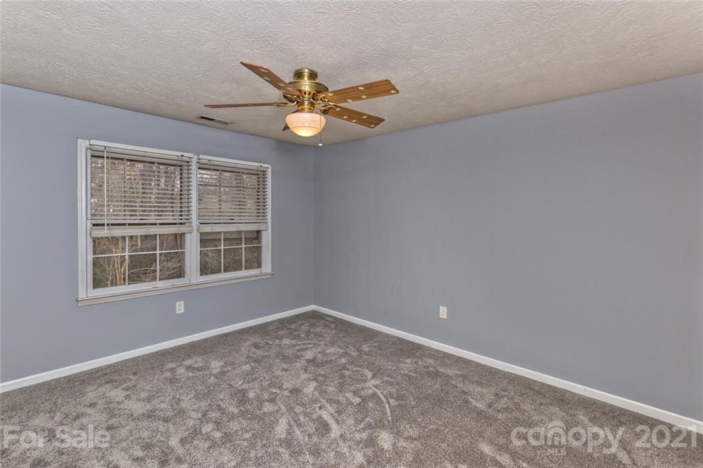 12 Mayfair Drive Candler NC 28715