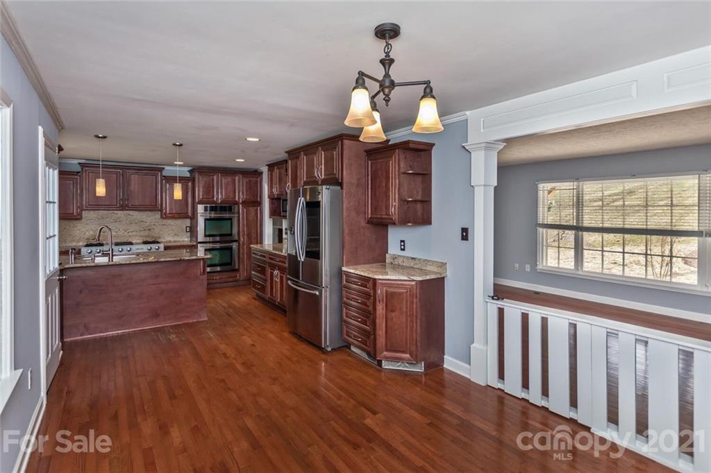 12 Mayfair Drive Candler NC 28715