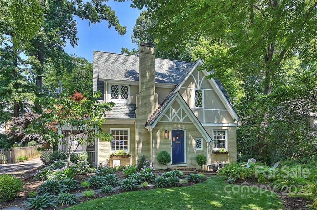 2325 Pender Place Charlotte NC 28209