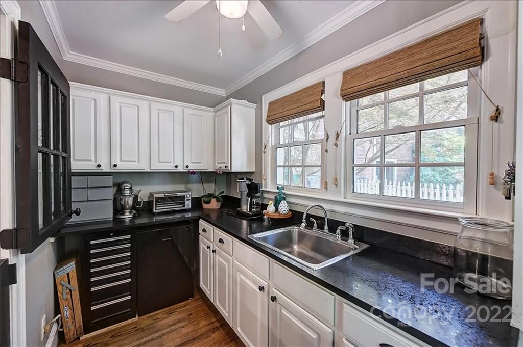 2325 Pender Place Charlotte NC 28209