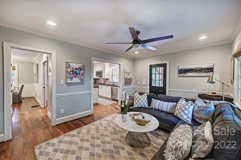 2325 Pender Place Charlotte NC 28209