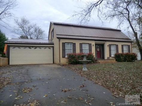 2362 Benjamin Street Morganton NC 28655