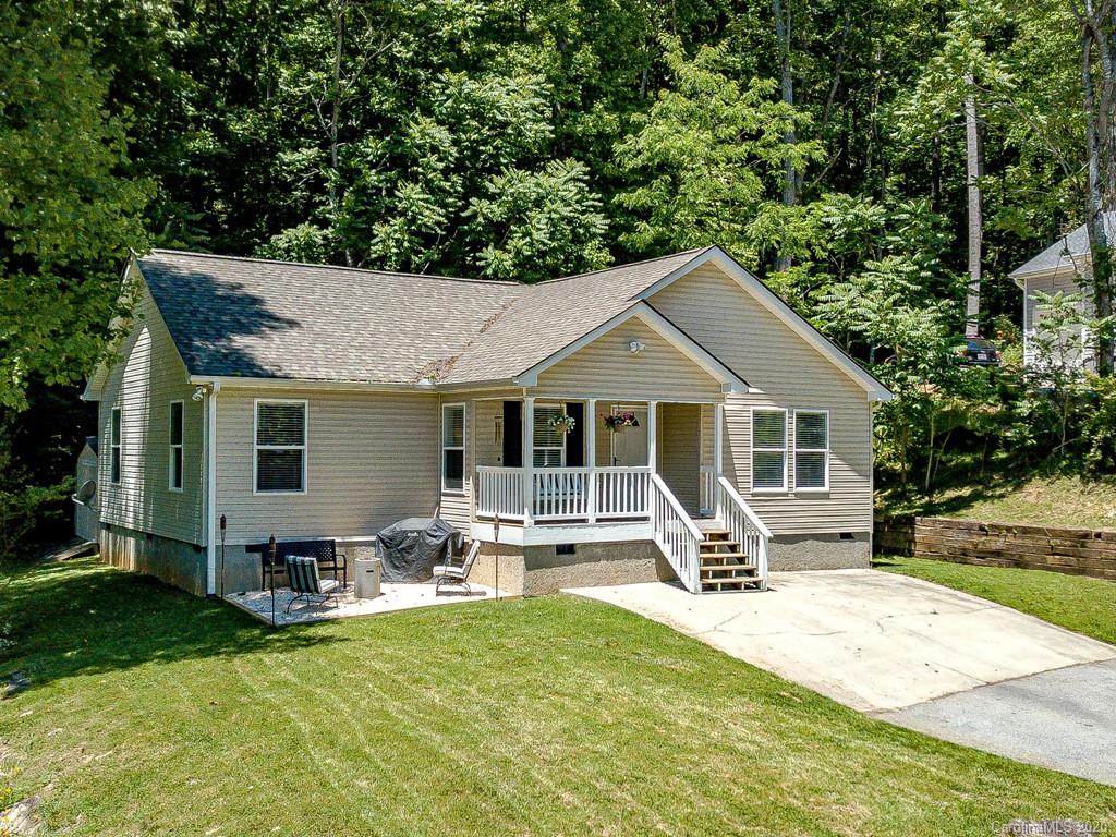 287 Newberry Drive Fletcher NC 28732