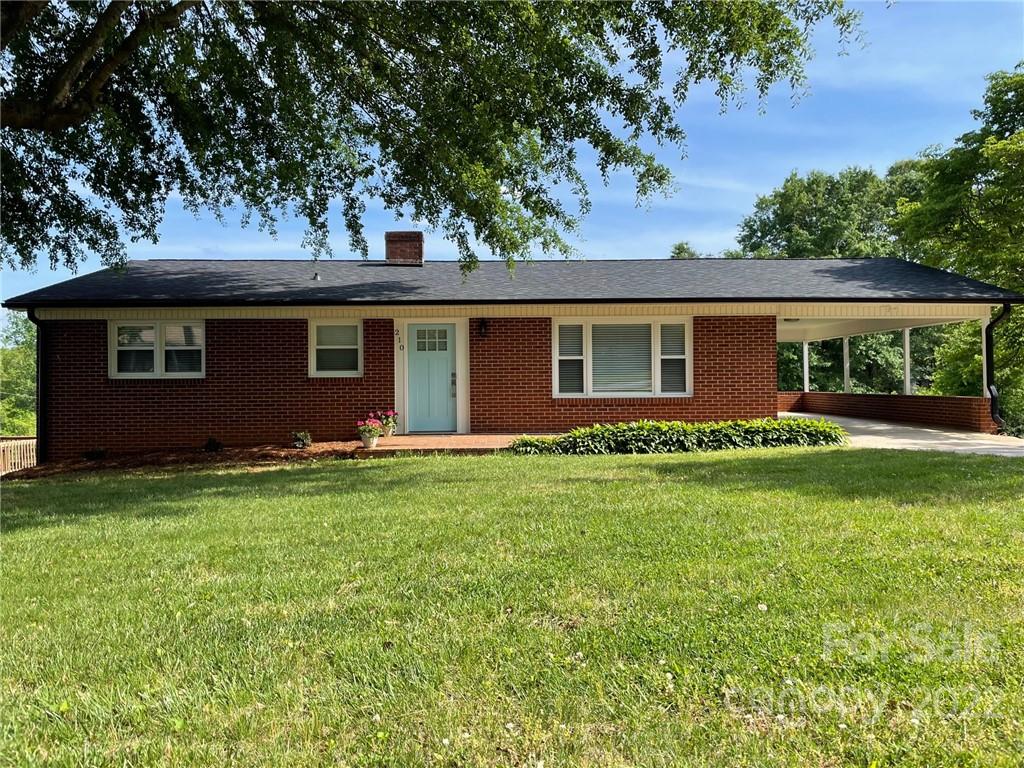 210 Stacy Street Morganton NC 28655