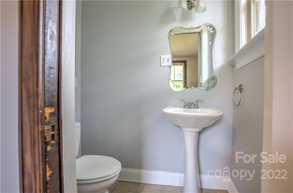 661 Fairview Road Asheville NC 28803