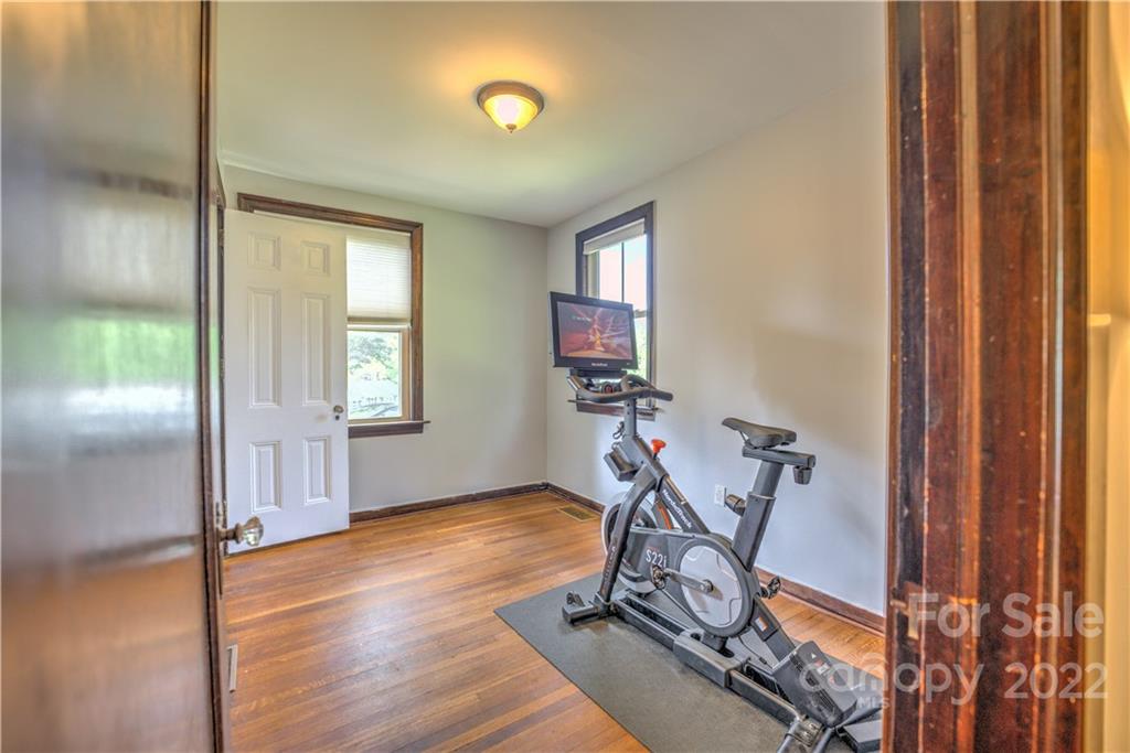 661 Fairview Road Asheville NC 28803