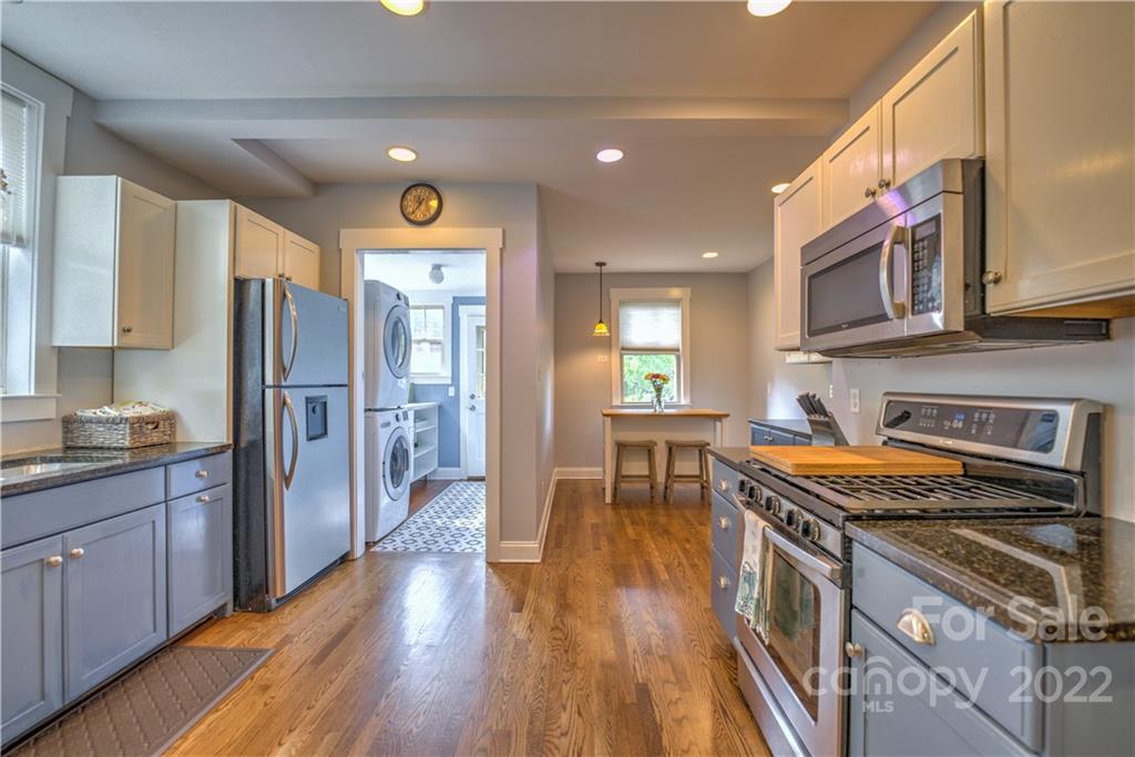 661 Fairview Road Asheville NC 28803