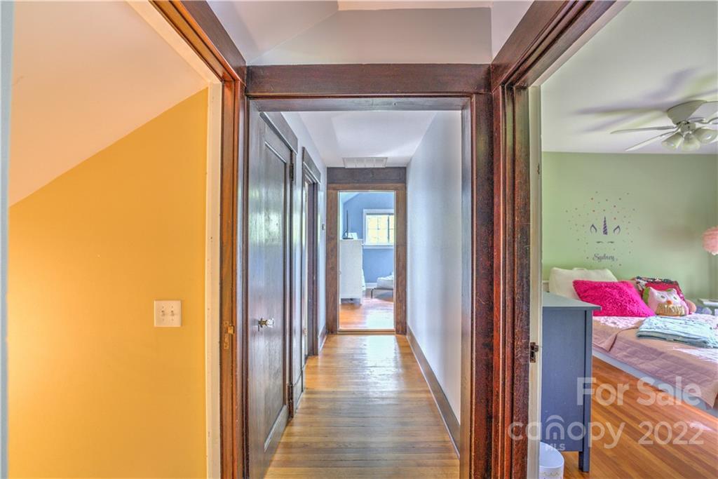 661 Fairview Road Asheville NC 28803
