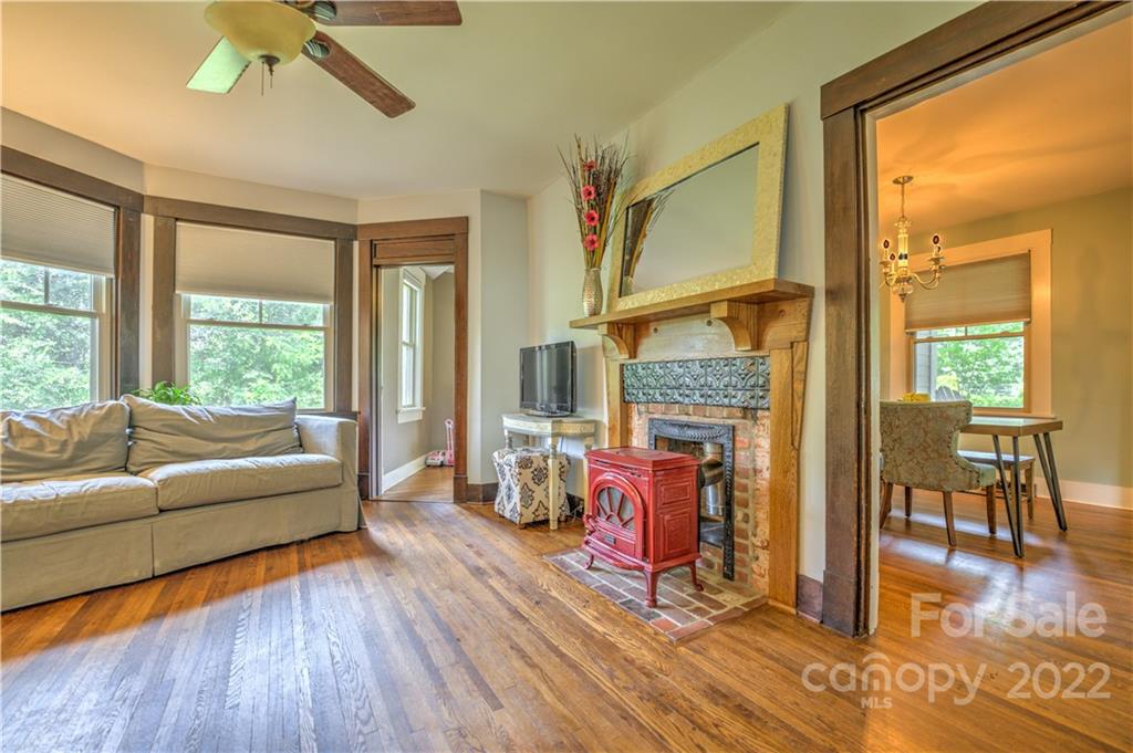 661 Fairview Road Asheville NC 28803