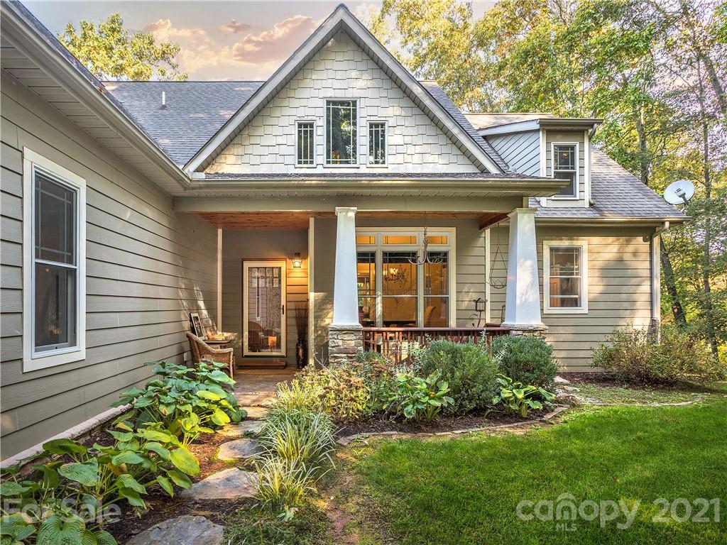 145 Arrowhead Lane Burnsville NC 28714