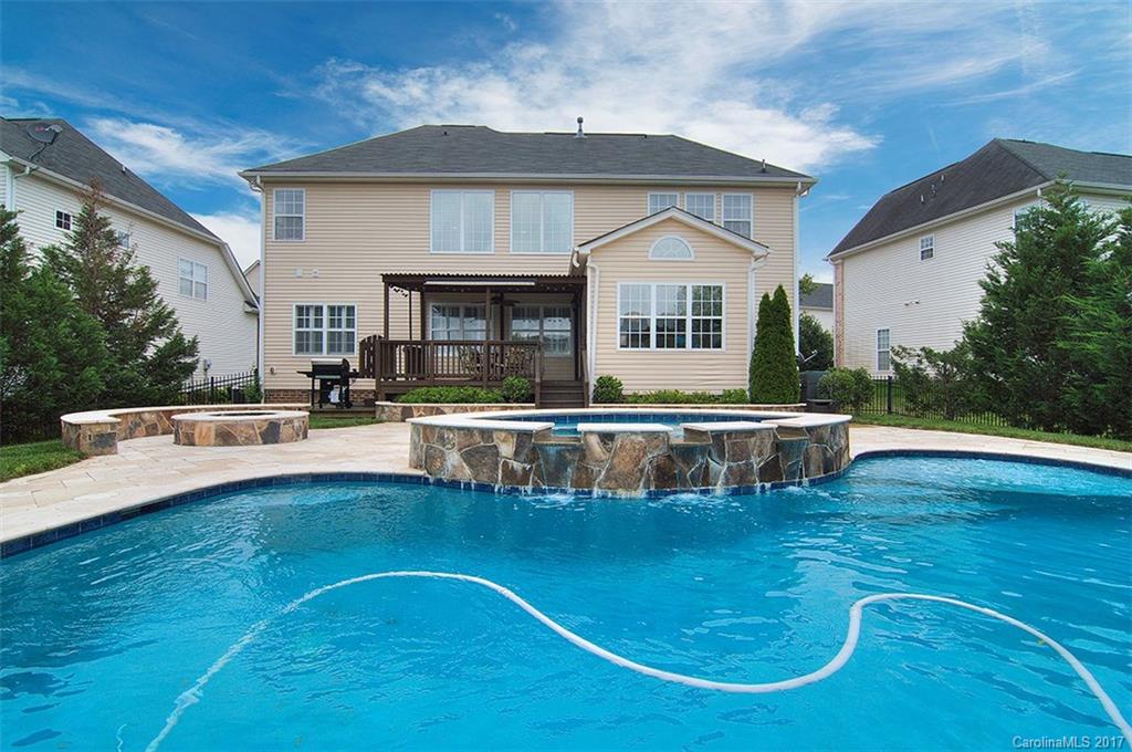 6313 Ballybay Drive Charlotte NC 28278