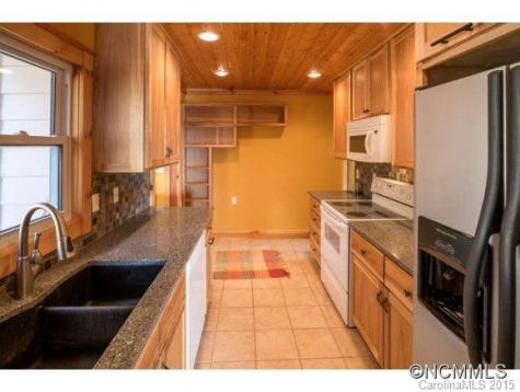 223 Chestnut Forest Road Fairview NC 28730