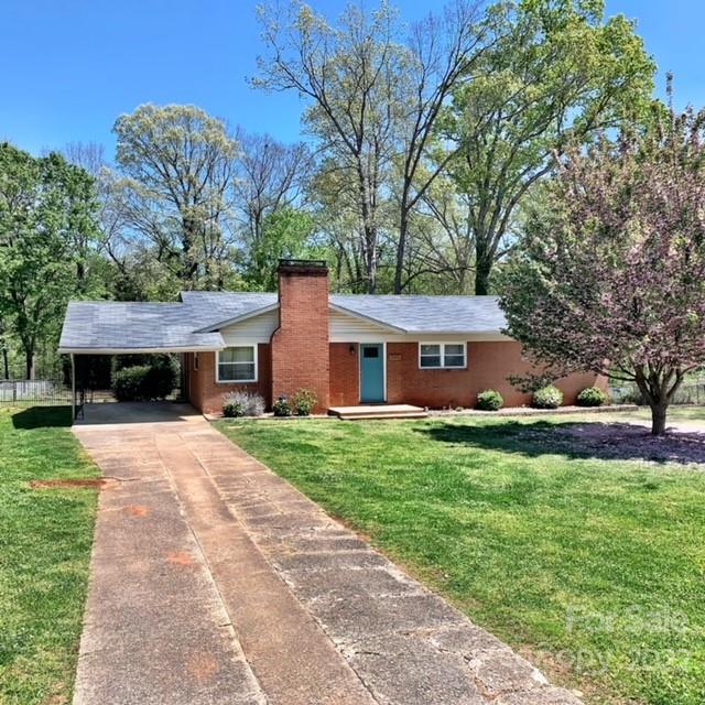 1160 11th Street Circle NW Hickory NC 28601