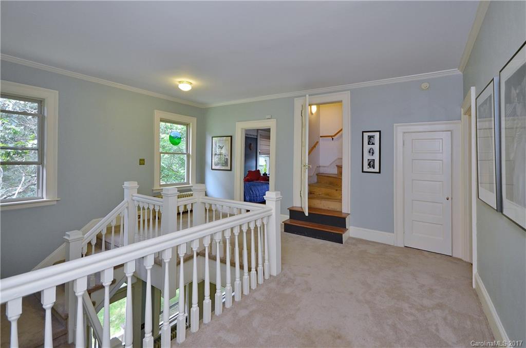 70 Kenilworth Road Asheville NC 28803