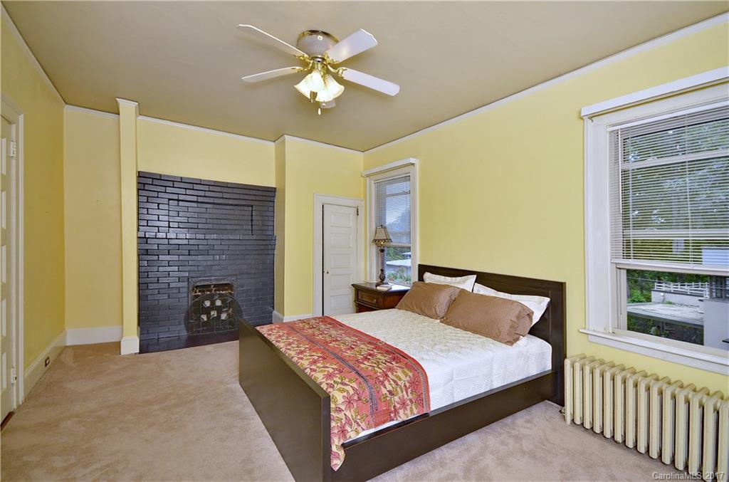 70 Kenilworth Road Asheville NC 28803