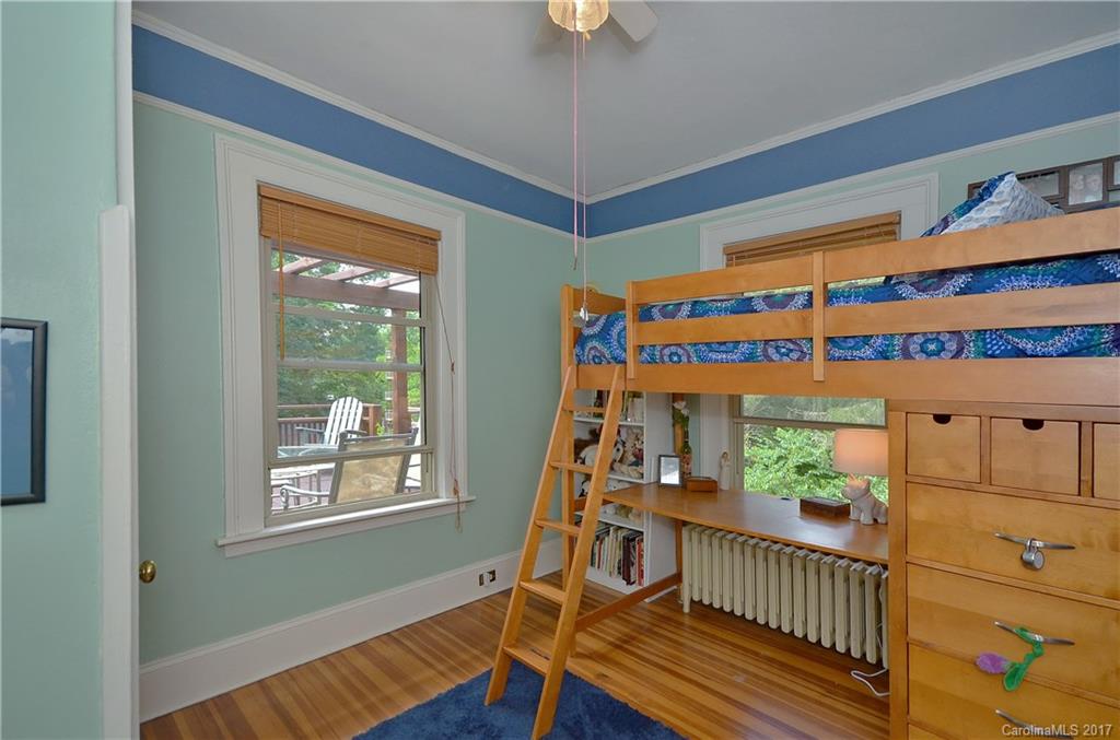 70 Kenilworth Road Asheville NC 28803