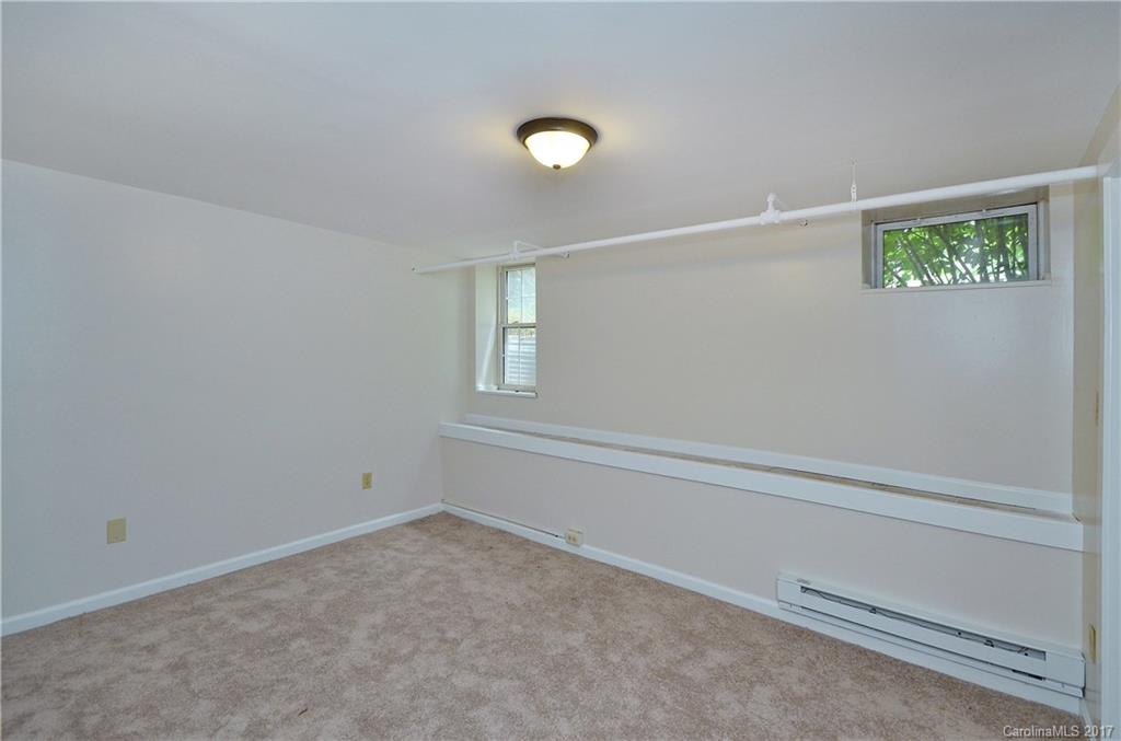 70 Kenilworth Road Asheville NC 28803