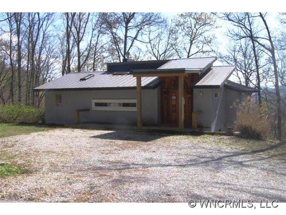 33 Pine Point Road Spruce Pine NC 28777