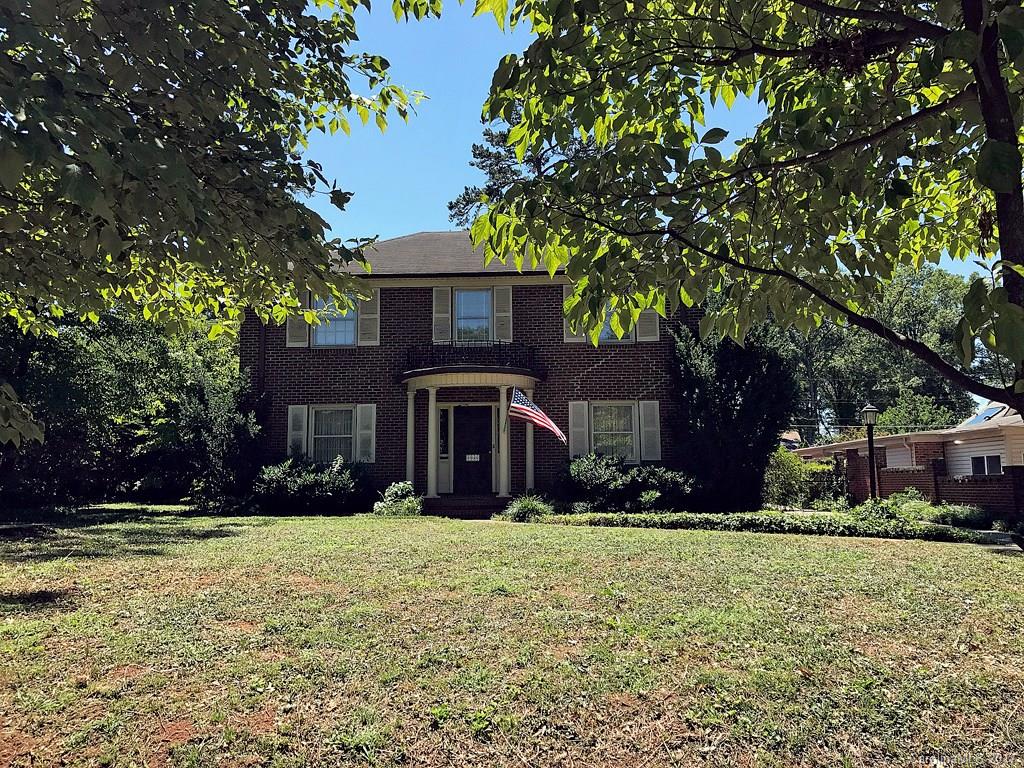 2040 Hopedale Avenue Charlotte NC 28207