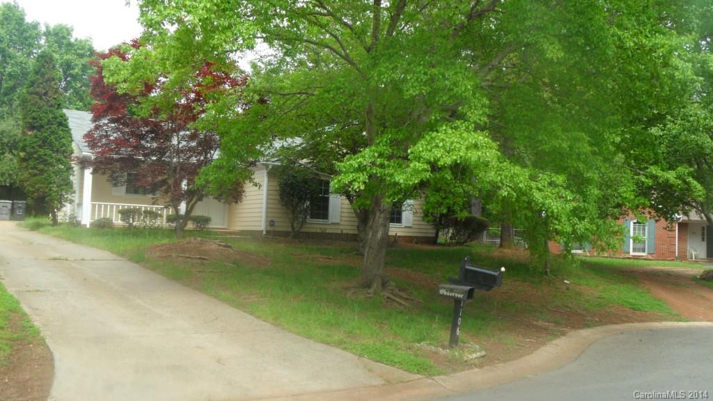 7106 Falconwood Court Charlotte NC 28227
