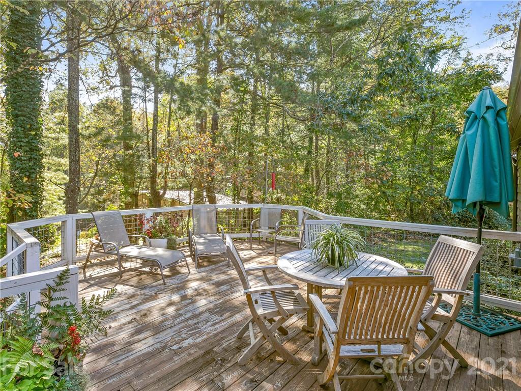 14 Digges Road Asheville NC 28805