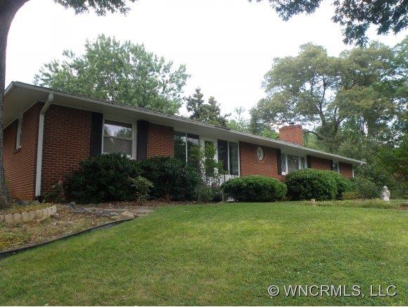 16 Hampden Road Asheville NC 28805