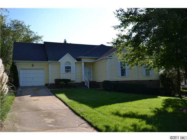 3930 Saxonbury Way Charlotte NC 28269
