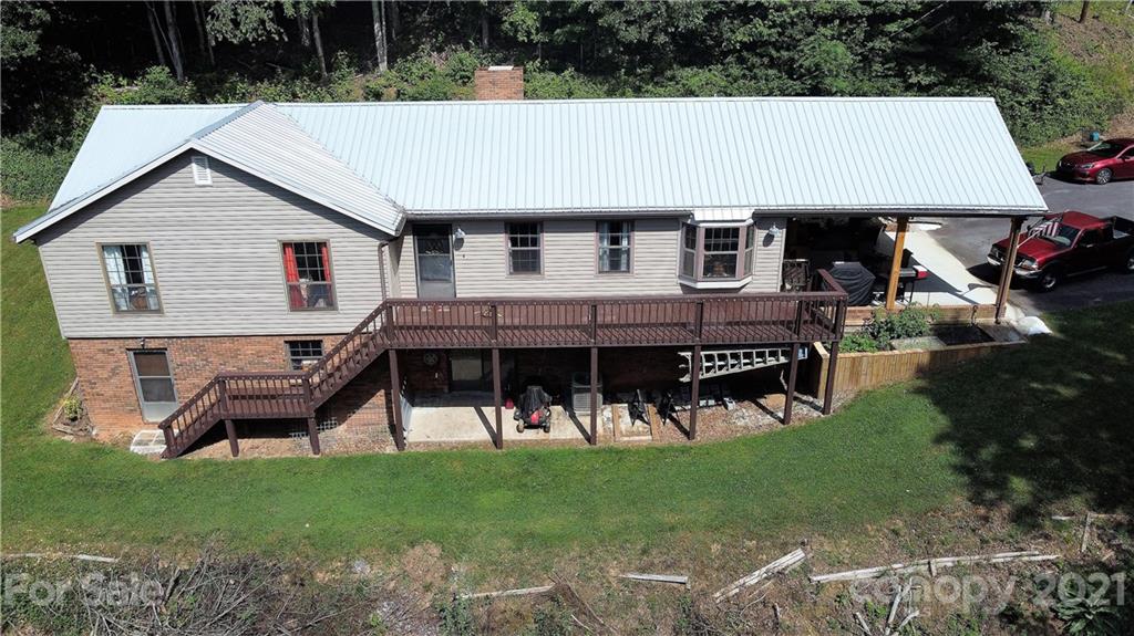 189 Highland Terrace Clyde NC 28721