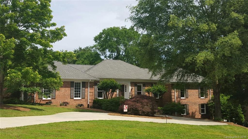3913 Huntcliff Drive Charlotte NC 28226