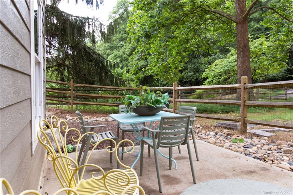 156 Jonestown Road Asheville NC 28804