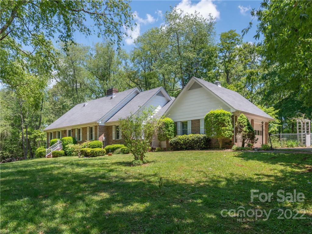 179 Plott Farm Circle Canton NC 28716