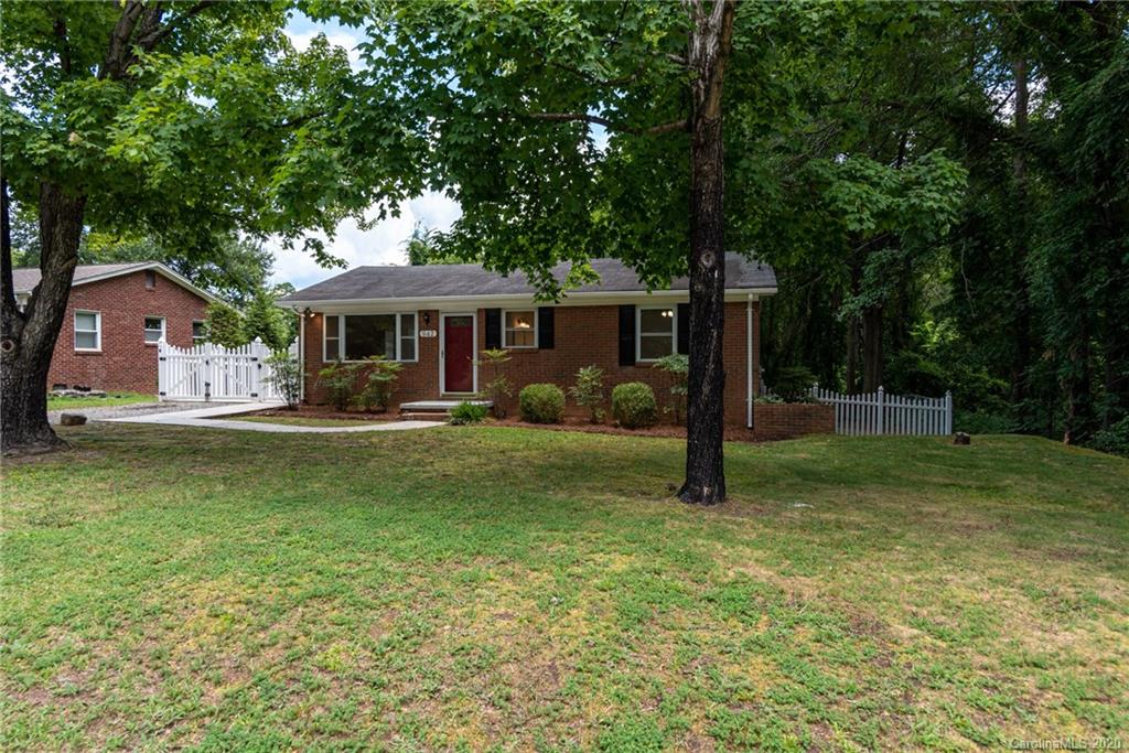 942 Laurel Lane Gastonia NC 28054