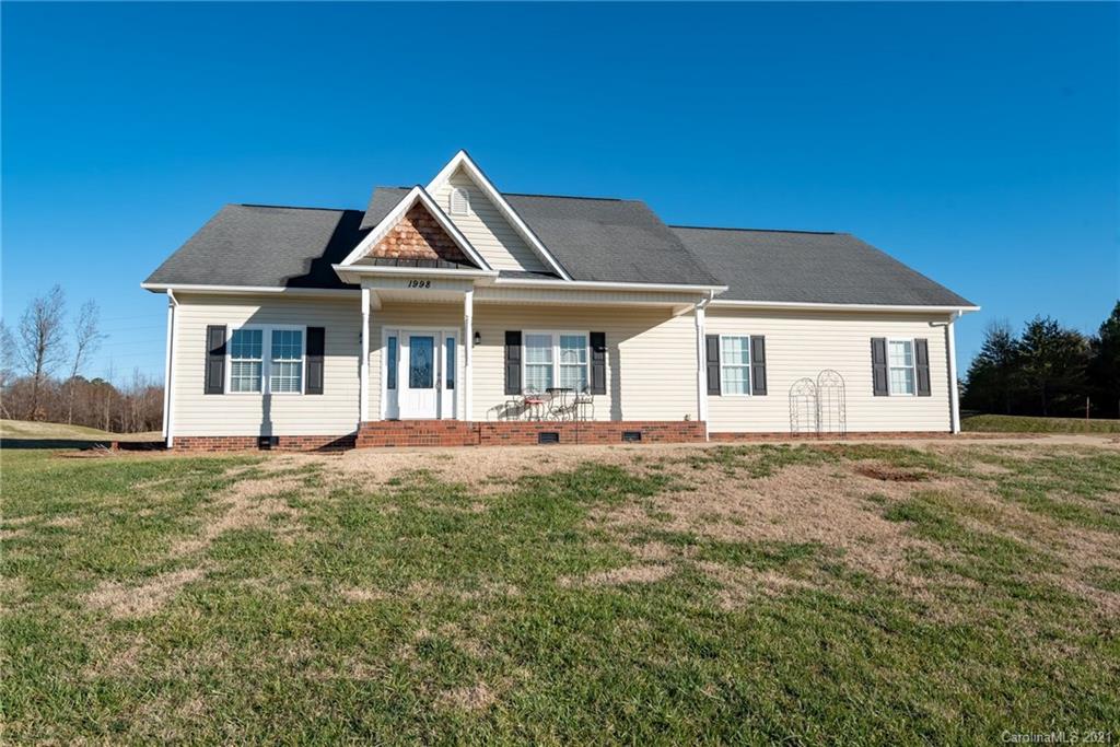 1998 Kirsten Street Newton NC 28658